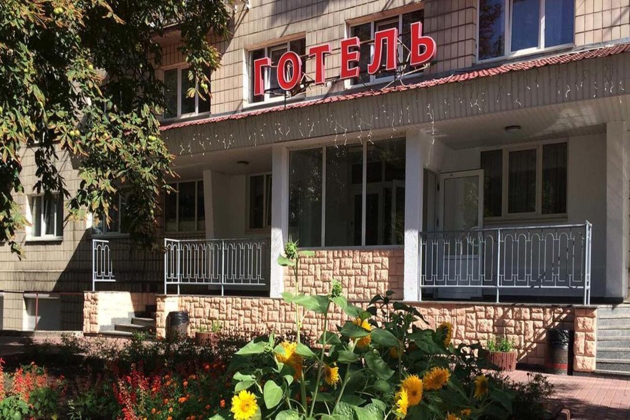 Hotel Kozatsky On Antonova Kyjev Exteriér fotografie